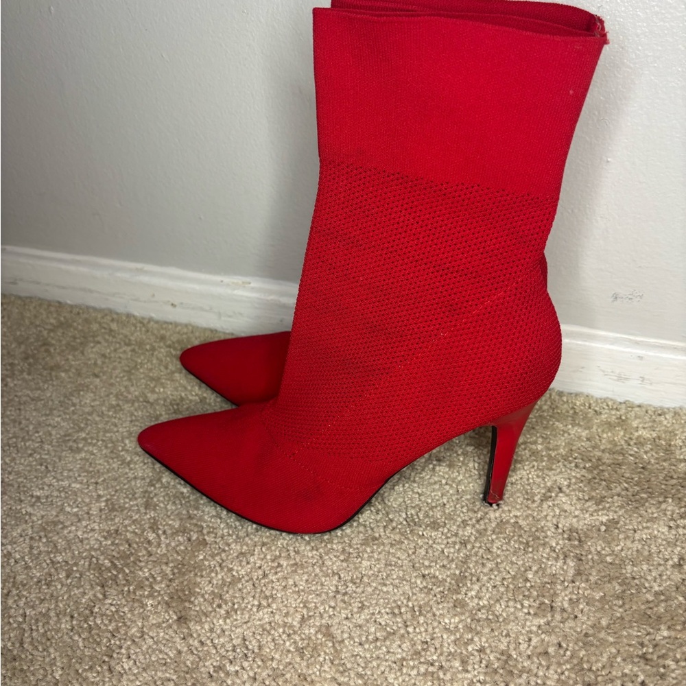 Elegant Red Women's Heeled Boots